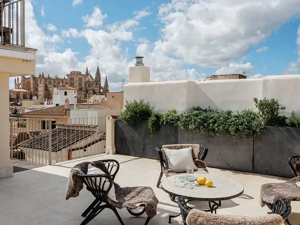 Penthouse with extraordinary views in Old Town, Palma — photo 1