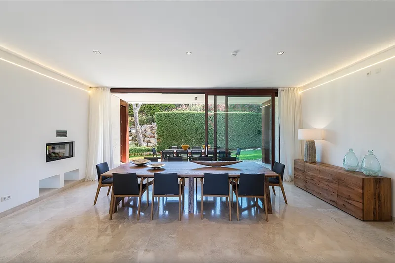 Spectacular modern villa overlooking Canyamel golf course and close to the sea — photo 9