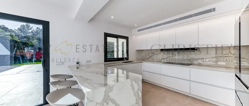 Modern newly built villa in Santa Ponsa — photo 3