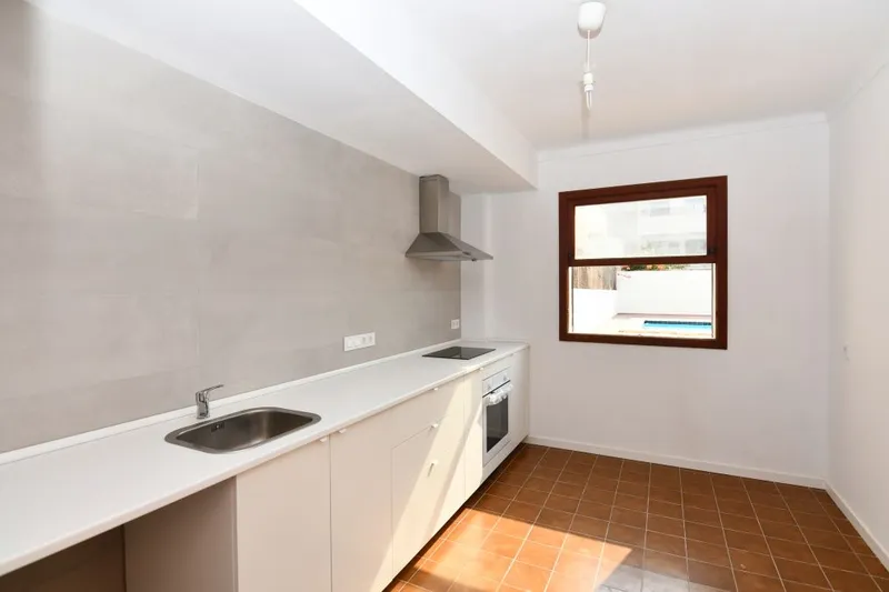 Townhouse with great potential just a few meters from the sea in Colonia de Sant Jordi — photo 7