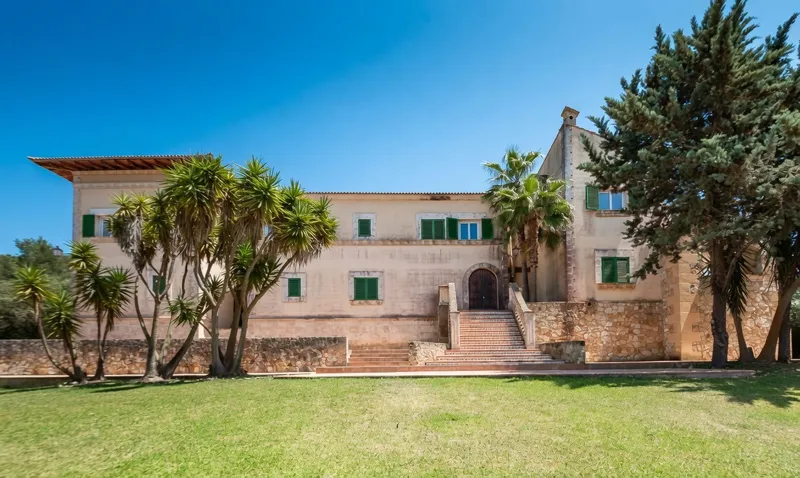 Spacious Finca for Sale in Algaida — photo 4
