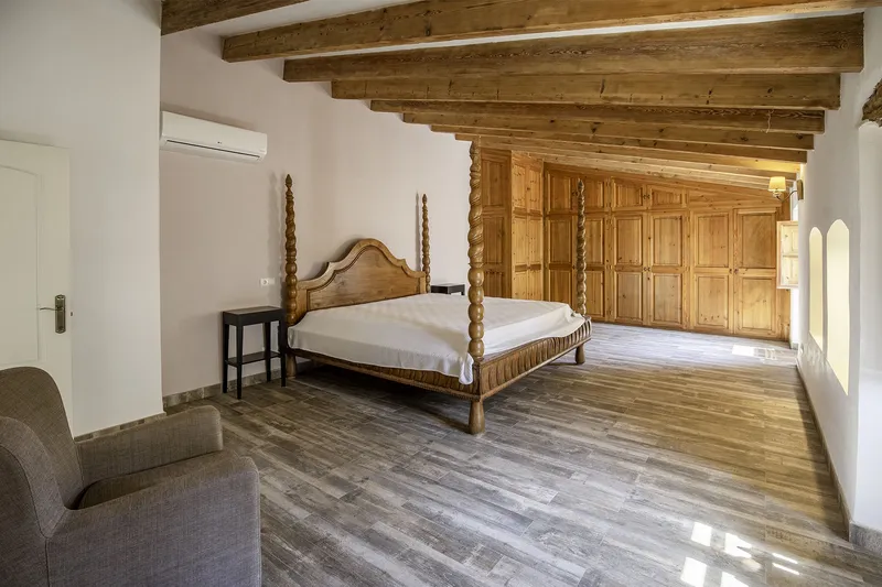 Historic real estate with guest apartment for sale in luxury area of Palma — photo 10