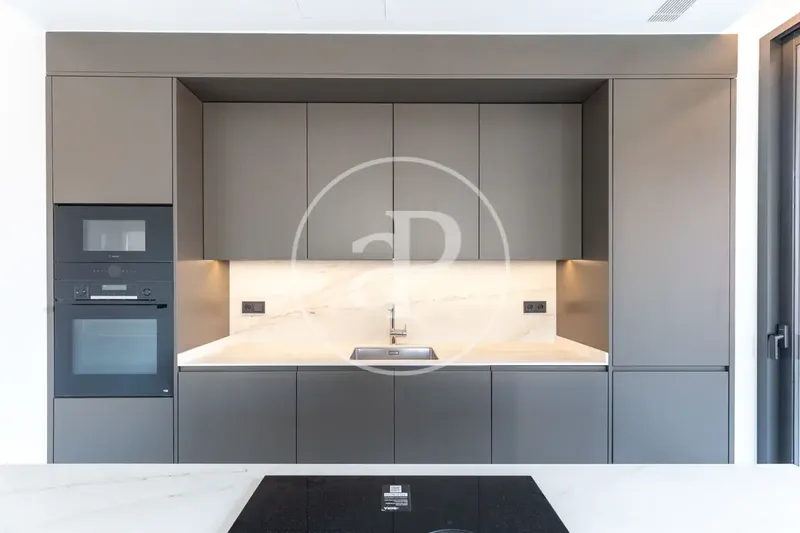 Piso con terraza en venta en Ponent — photo 8