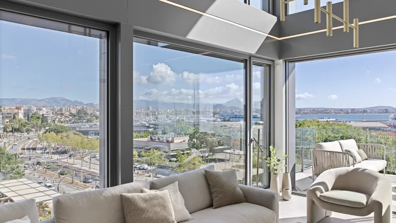 Spectacular duplex penthouse on the Paseo Maritimo with fantastic sea views — photo 7