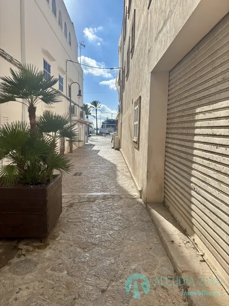 Business premise — photo 2