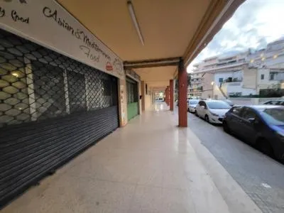 Business Premise - Palma de Mallorca (S'Arenal), Built Surface 60m², Terrace Size 15m² — photo 2