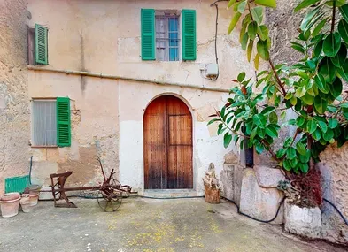 Large traditional house to renovate in Ses Alqueries — photo 3