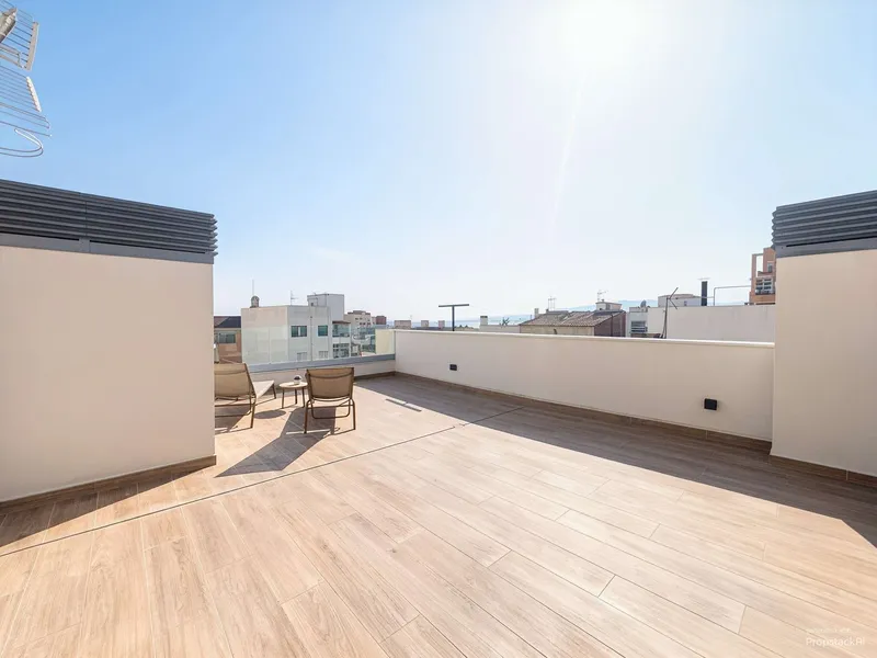 Premium New-Construction Penthouse in a Prime Location — photo 11