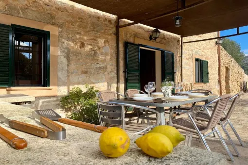 Son Macia, charming rustic estate with its own tennis court near the sought-after Son Macia — photo 1