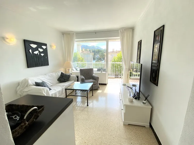 Unique opportunity! Renovated apartment with partial sea views in Canyamel, only 200 meters away — photo 7