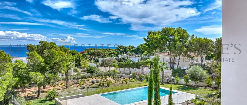 Large new build villa in Sol de Mallorca with beautiful sea views — photo 10
