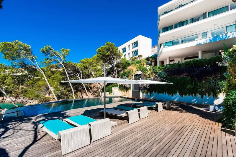 Modern villa with panoramic sea views and vacation license in the southwest of Mallorca — photo 10