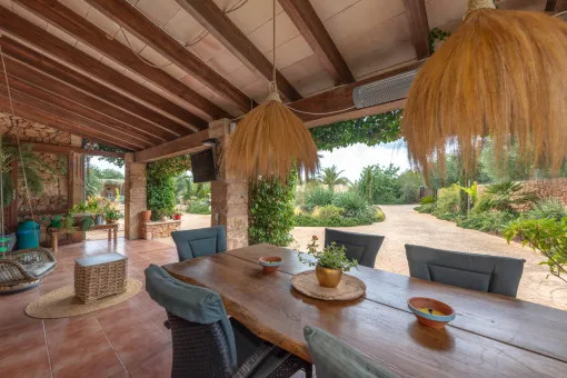Llucmajor, beautifully landscaped and well-kept natural stone finca with pool, photovoltaics, air conditioning and underfloor heating near Llucmajor — photo 6