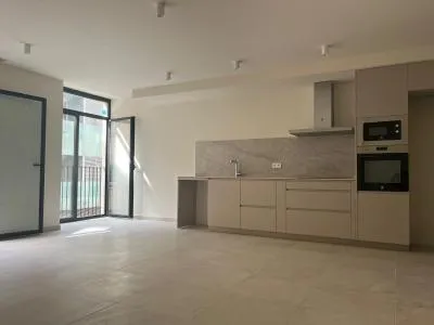 Apartment - Palma de Mallorca (Marqués de la Fontsanta) , Built Surface 65m 2 , 2 Bedrooms, 1 Bathrooms, Lift. — photo 1