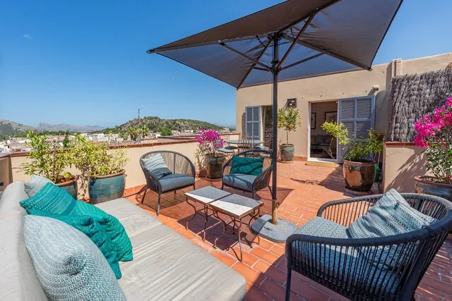 Town house with rental license for sale in the heart of Pollensa, North Mallorca — photo 2