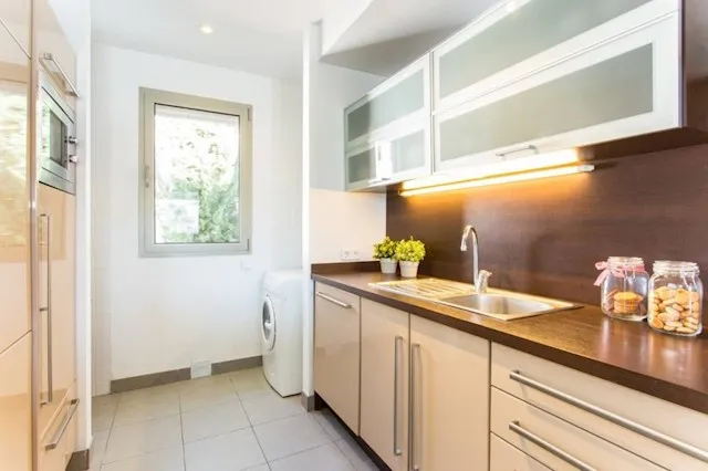 Penthouse for rent in Cala Mandia, Manacor, Mallorca — photo 4