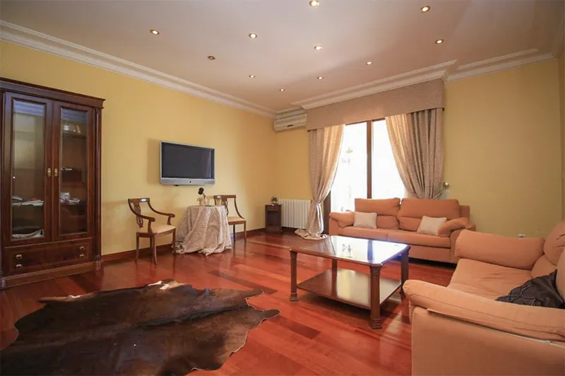 Wonderful villa with garden and pool in Costa de la Calma Mas — photo 4