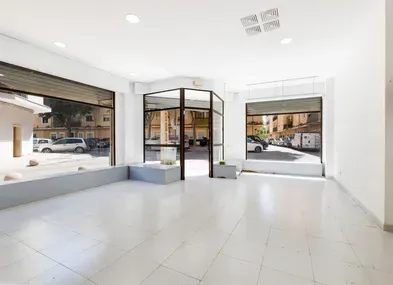 Commercial premises on the ground floor in El Molinar — photo 1