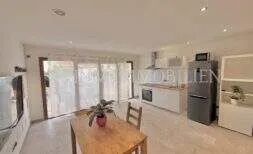 60m² apartment with 2 rooms, bathroom and air conditioning for rent — photo 1