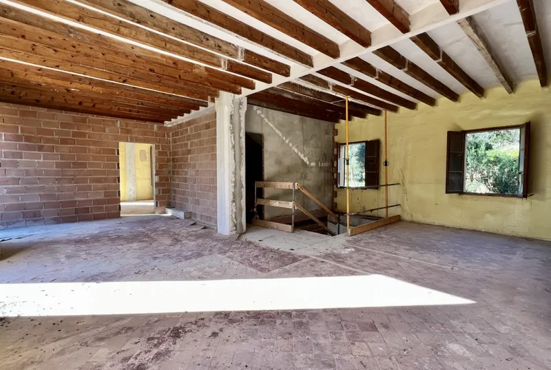 Detached house with renovation project in Valldemossa — photo 9