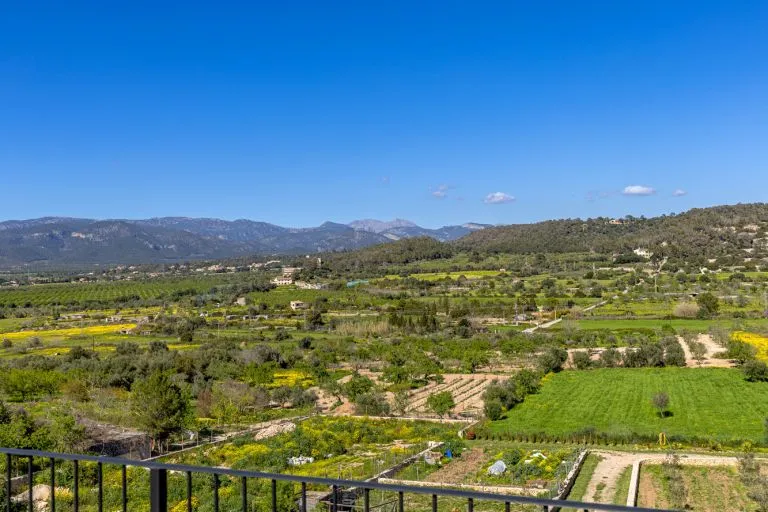 Villa in Sa Cabaneta - View of the Tramuntana mountain landscape — photo 12