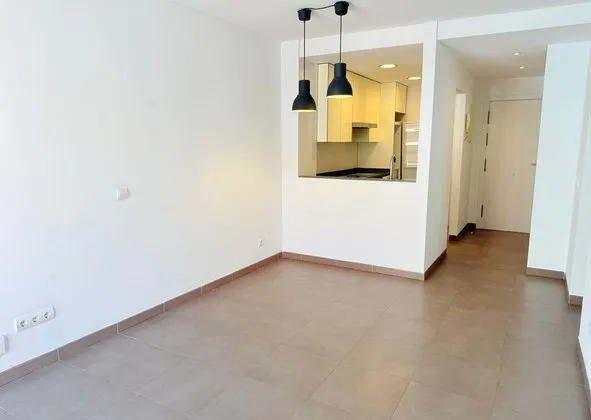 Flat / apartment in Calle de Guillem Cifre de Colonya, 34, Camp Redo, Palma de Mallorca — photo 1
