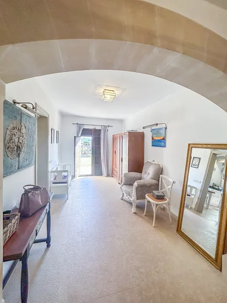 Unique finca for sale with its own olive grove and ETV license near Campos — photo 3