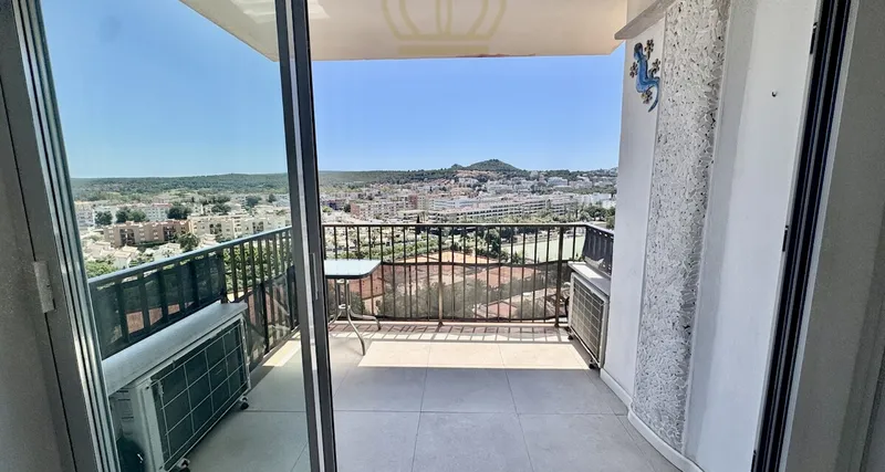 Modern renovated penthouse with sea views in Santa Ponsa — photo 10