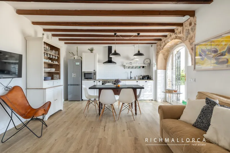 Mallorcan finca with holiday rental licence (6), pool and 25,000 m² near Lloseta — photo 12