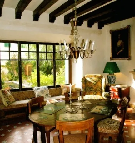 Historic Mallorcan Palace in the center of Soller — photo 6