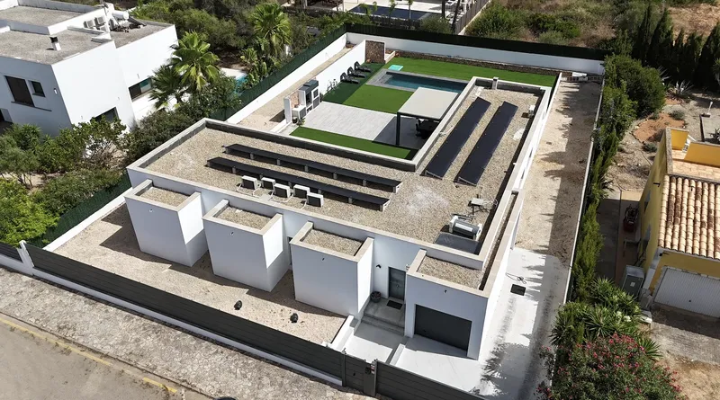 Chalet with pool in Sa Torre — photo 3