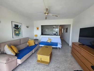 Apartment in Calvià (Santa Ponça) with 51 m² built surface, 1 room, 1 bathroom, 50 m to the sea — photo 5