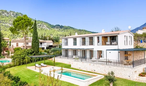 Rustic country house with contemporary design and Mediterranean flair in Capdella — photo 3