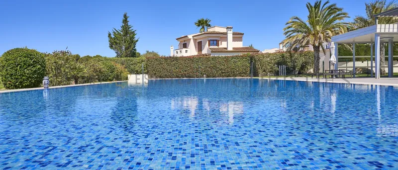 Modern terraced house in Nova Santa Ponsa with private pool and views of the golf course — photo 1