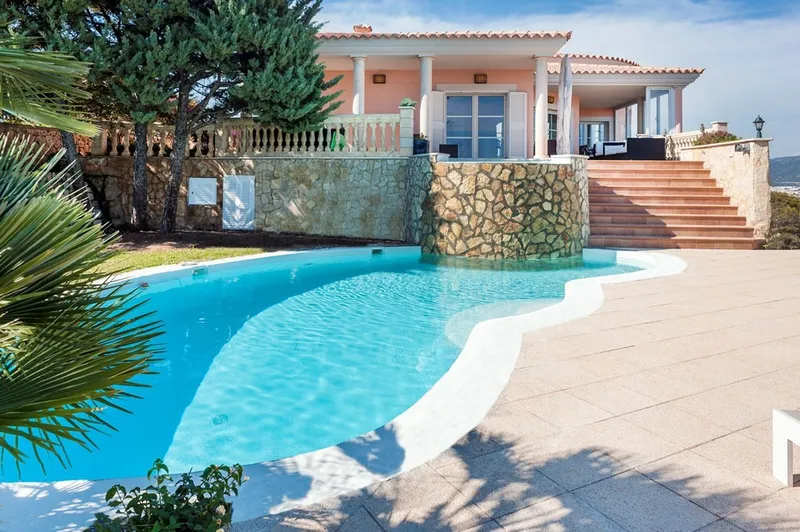 Rent: Villa on dream plot - Marcel Remus Real Estate — photo 2