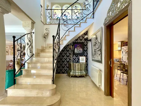 Elegant chalet for sale with views and pool in Sant Marçal — photo 4
