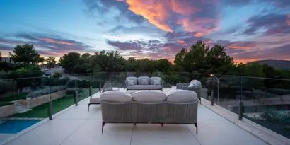 Real estate picture 0 Ref. No. 82574 — photo 10