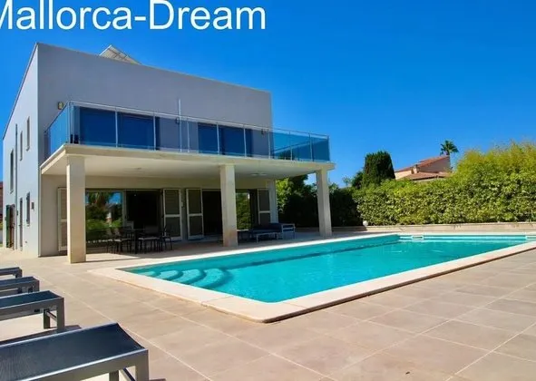 Terraced house in Sa Coma — photo 1