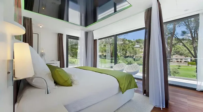 Modern villa directly on the golf course in Son Vida — photo 11