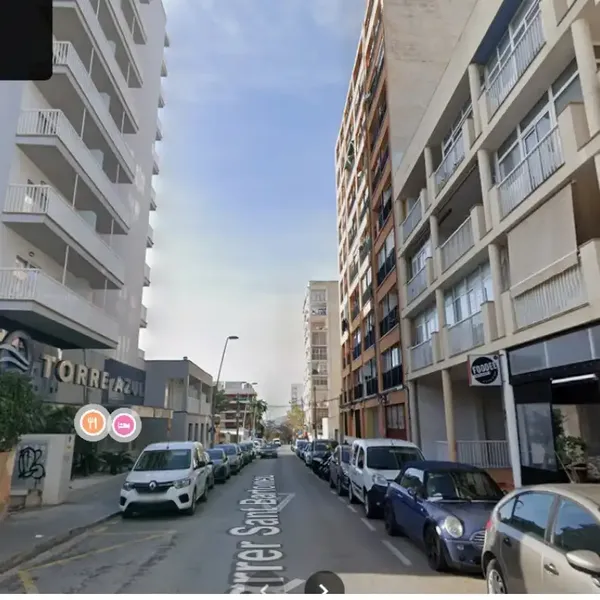 Only investors! Sale of property without possession — photo 1