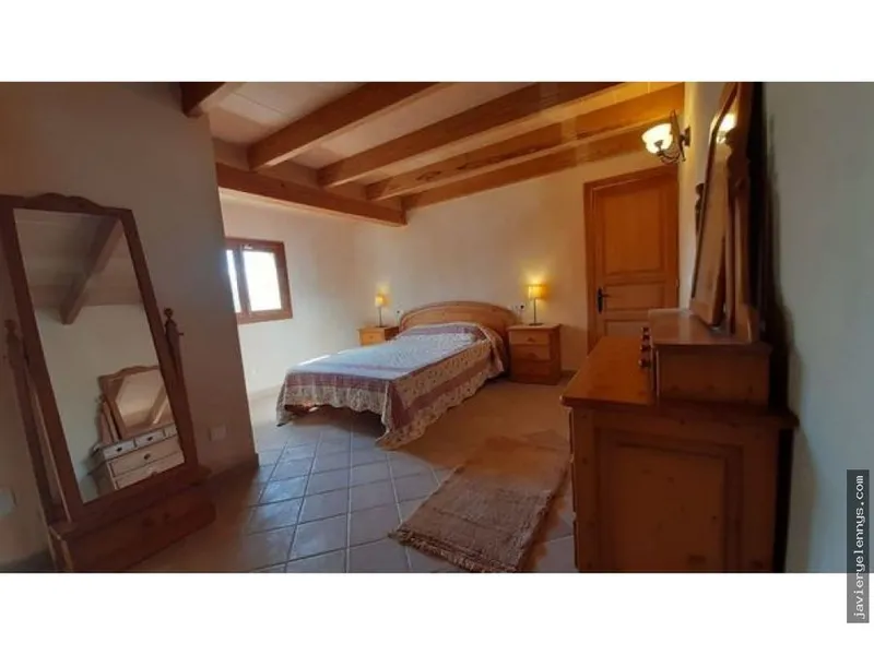 Rental of independent house or villa on Calle Nou — photo 10