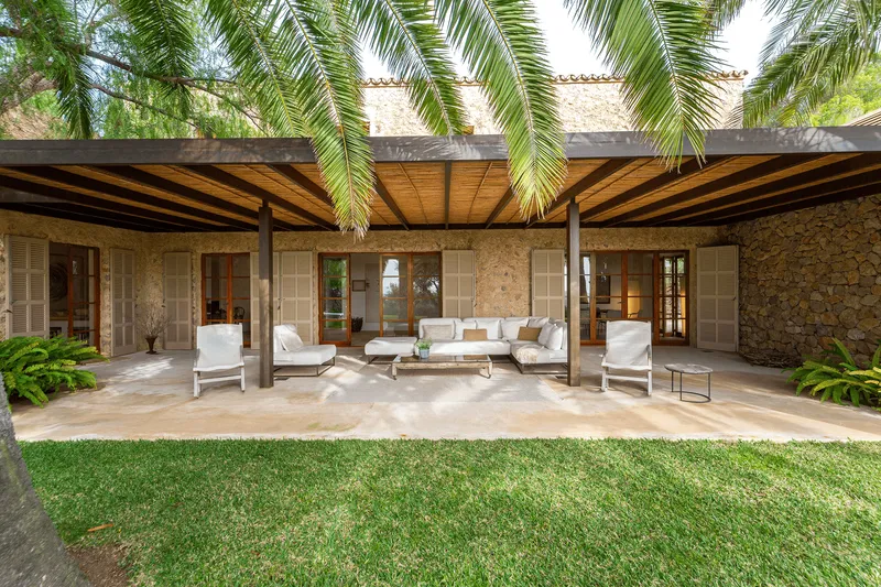 Mediterranean finca with views in Sant Llorenç des Cardassar — photo 4