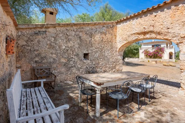 Magnificent country house with sea views for sale in Muro, Mallorca — photo 2