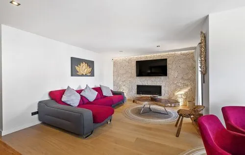 2 Bedrooms in Camp d'en Serralta — photo 4