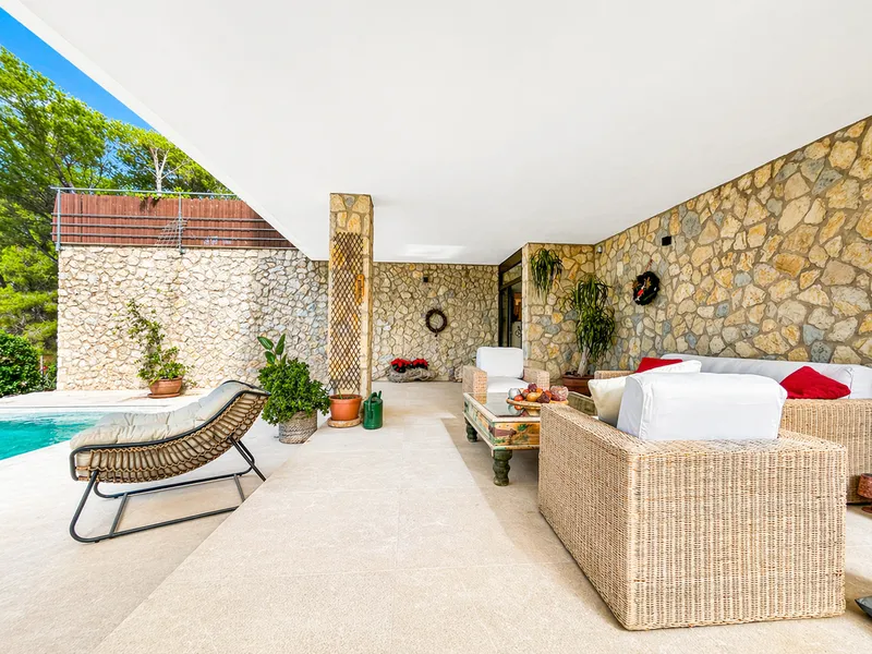 Renovated villa with partial sea views in Costa de la Calma — photo 3