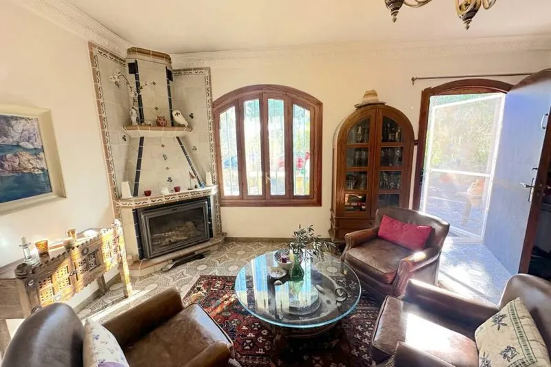 Rustic Finca in Sencelles – Mediterranean Retreat with Character — photo 3
