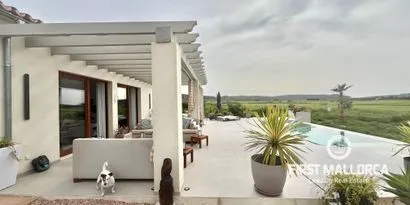Country house for sale in the center of the island — photo 2