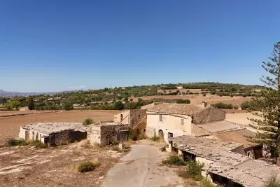 Large rustic property to reform in Manacor — photo 2