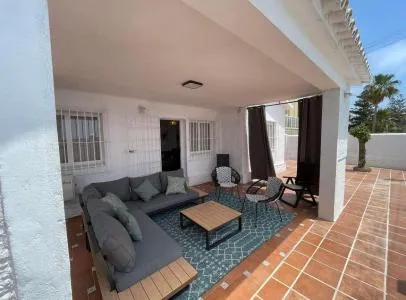 Single family house - Rincón de la Victoria (Torre de Benagalbón) — photo 1