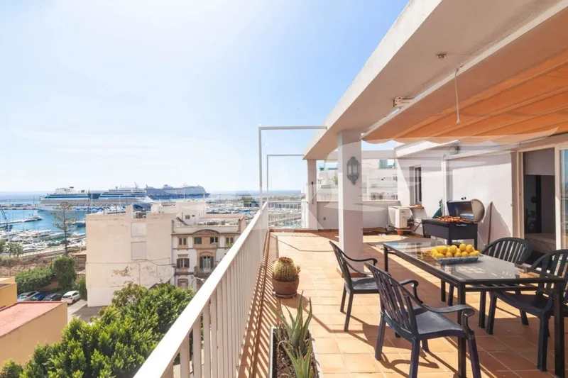 El Terreno I Sea view penthouse with large terrace — photo 10